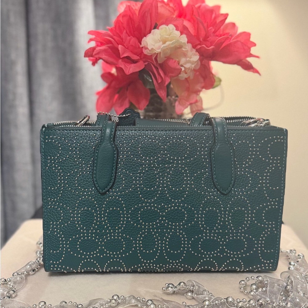NWOT COACH leather bag COACH rivet Nina small tote shoulder bag. Emerald Green. - Picture 2 of 10